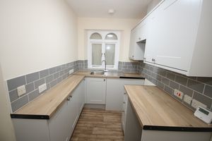 Kitchen- click for photo gallery